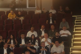 Deprem enkazını kaldırdı. Beynindeki enkazı kaldıramadı