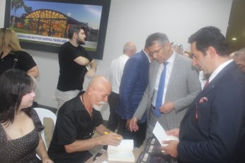 Deprem enkazını kaldırdı. Beynindeki enkazı kaldıramadı