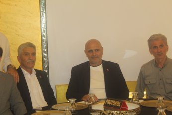Erzurumlu Akçaylara  Osmaniyeli gelin edası ile geldi 