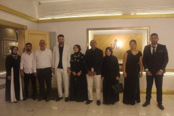 Erzurumlu Akçaylara  Osmaniyeli gelin edası ile geldi 