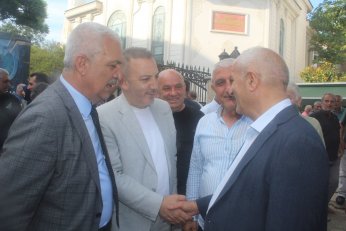 Fazlı Özen son yolculuğuna İlyasbey’den uğurlandı