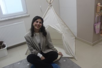 Freud’un divanı. Bir  danışanım uzanmıştı