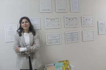 Freud’un divanı. Bir  danışanım uzanmıştı
