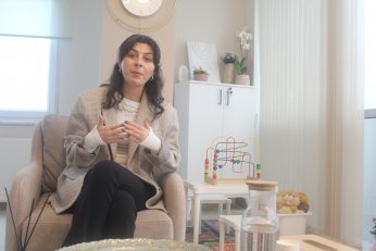 Kabahat su tabancasında  değil: Bırakın, çiçek sulasın