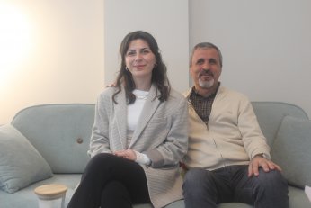 Kabahat su tabancasında  değil: Bırakın, çiçek sulasın