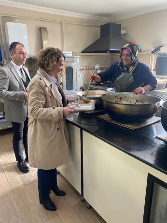 1 Nisan’da emekçinin güvencesi biziz 