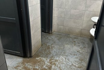Millet Bahçesinde tuvalet mikrop saçıyor