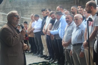 Son yolculuğuna beş tekbirle uğurlandı
