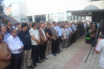 Son yolculuğuna beş tekbirle uğurlandı