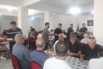 Son yolculuğuna beş tekbirle uğurlandı