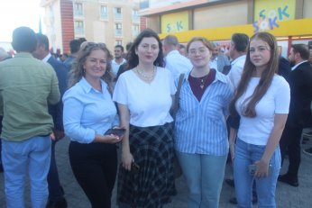  Çiler muhalifleri  Aslantaş’ın açılışında
