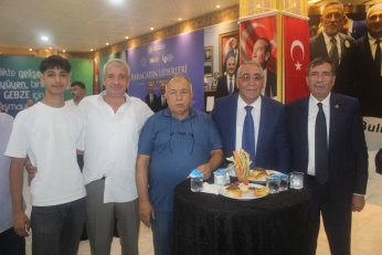  Çiler muhalifleri  Aslantaş’ın açılışında