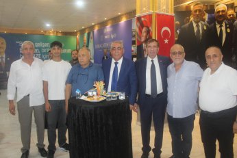  Çiler muhalifleri  Aslantaş’ın açılışında