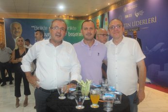  Çiler muhalifleri  Aslantaş’ın açılışında