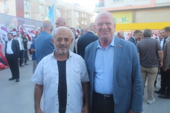  Çiler muhalifleri  Aslantaş’ın açılışında