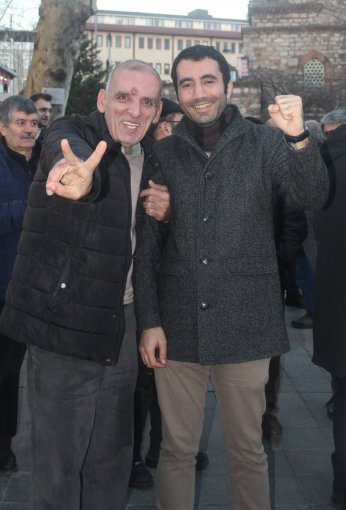 Yine Eskisi Gibi, Şahin Oktay lehine çekildi 