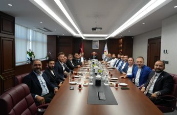 Nakit alışverişi unutan esnaf  ve köylü erken seçim talebinde bulundu 