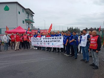 Aliağa’da Smart işçileri kazandı. Hödlmayr işçileri de kazanacak