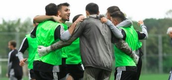 Bu sefer yenelim. Gülelim eğlenelim