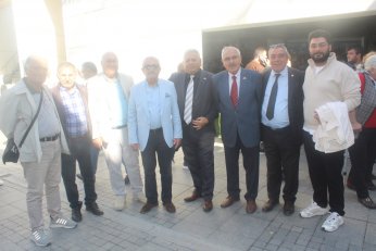 Yeni Parti Gebze’de üye yeni başkan tercih etti