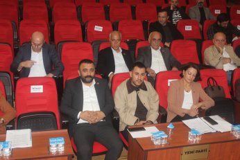 Kuran’a el basarım ki o  meclis üyesini biliyorsunuz