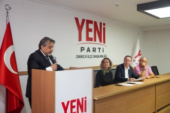 Darıca’da yönetim daralarak yenilendi