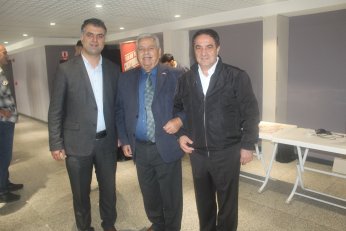 Küsen bana küssün. Partiye küsmesin