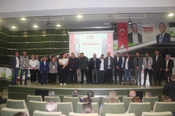 Küsen bana küssün. Partiye küsmesin