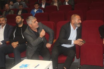 AKP’li kadınlardan belediye  imkanı ile propaganda 