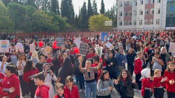 İnönü’de velilerden öğretmenlere jest 