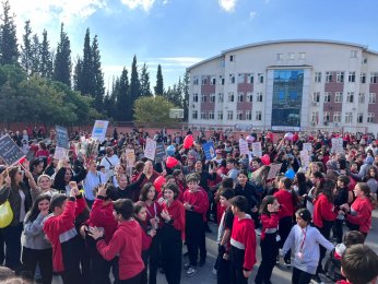 İnönü’de velilerden öğretmenlere jest 