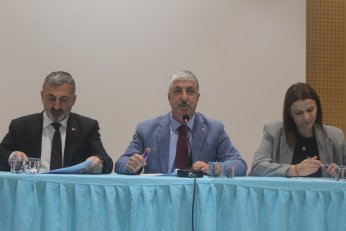Çocuklar parkları hor  kullanıyor. Siyasiler uyarsın