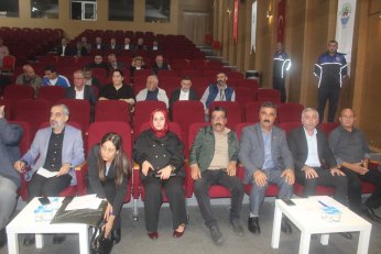 Çocuklar parkları hor  kullanıyor. Siyasiler uyarsın
