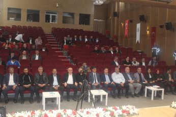 Çocuklar parkları hor  kullanıyor. Siyasiler uyarsın