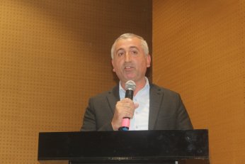 Çocuklar parkları hor  kullanıyor. Siyasiler uyarsın