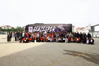 Yaram derin. Sevgin serin. Keser döndü. Hesap kesin