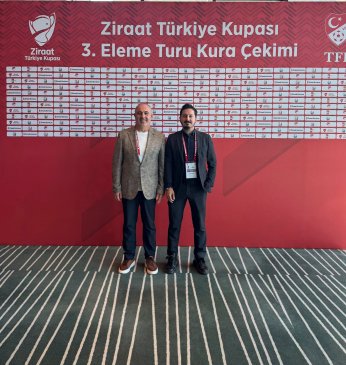 Yaram derin. Sevgin serin. Keser döndü. Hesap kesin