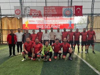 Son şampiyon gol oldu yağdı. Finalistle üçüncü tekledi