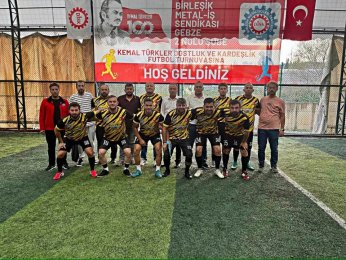 Son şampiyon gol oldu yağdı. Finalistle üçüncü tekledi