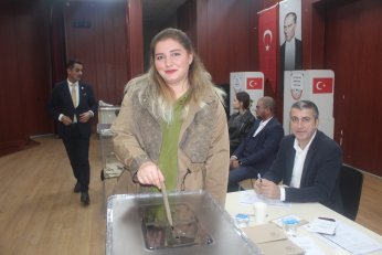 Çayırova'da Ağyol en az 1050 oy öngördü
