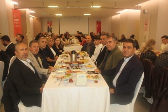Çakar: Değişimi başlatır, geleceği şekillendiririz