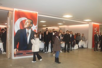 Çakar: Değişimi başlatır, geleceği şekillendiririz
