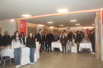 Çakar: Değişimi başlatır, geleceği şekillendiririz