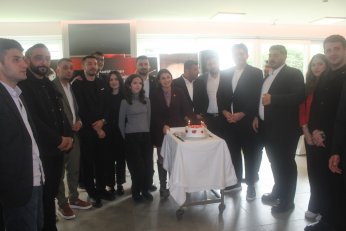 Çakar: Değişimi başlatır, geleceği şekillendiririz