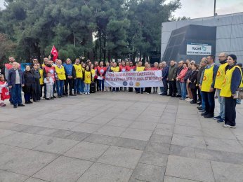 Üretim bandında veri ve operatör değiliz