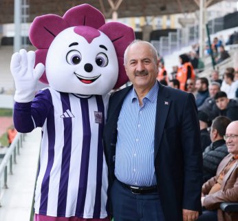 Krallar haftayı boş geçti. Yaşasın müstakbel krallar