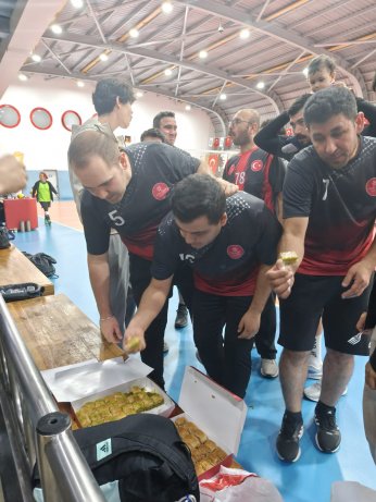 Mektebim'in gözü yükseklerde