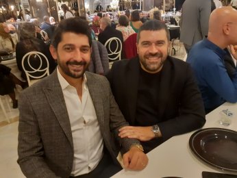 Banu ile Bülent dünya evinde 