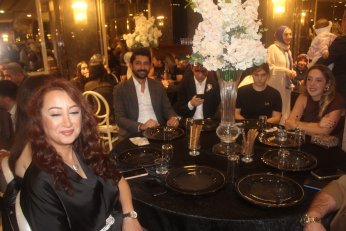 Banu ile Bülent dünya evinde 