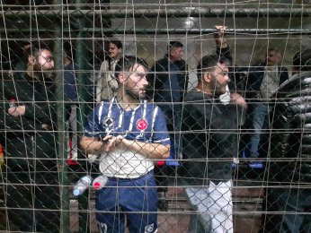 Mes Makine son bileti Arpek’in ikramıyla kaptı
